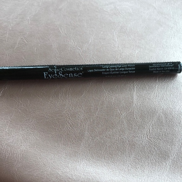 Senegence EyeSense Eye Liner Pencil | Black-Brown - Picture 2 of 4